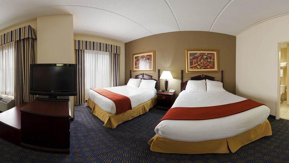 Holiday Inn Express Hotel & Suites Lawrenceville By Ihg Exterior photo